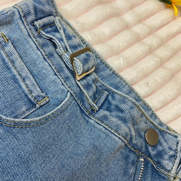 💛New💛 - Picture 2 of 4